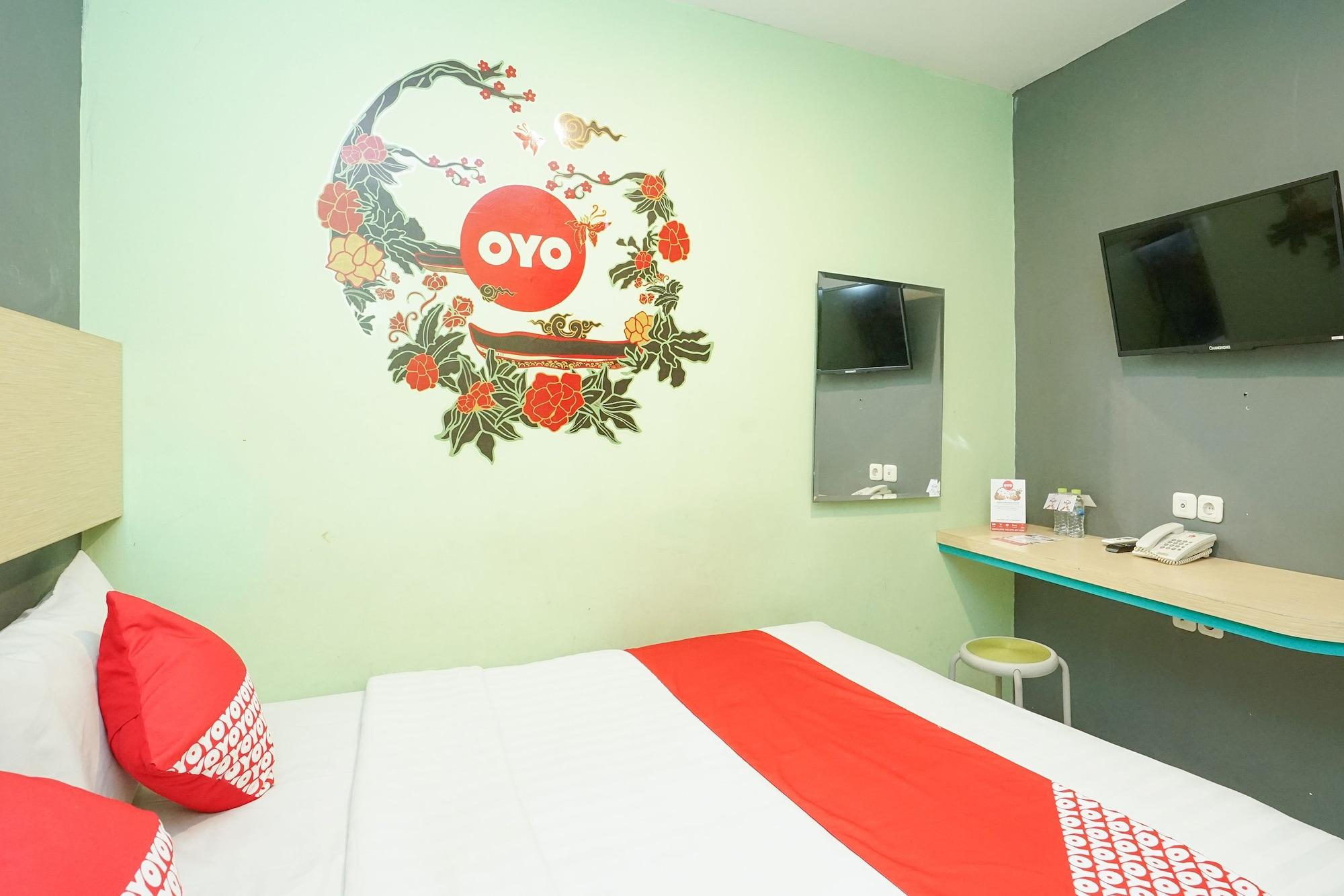Oyo 277 Rukotel Near Rsu Adi Husada Undaan Kota Surabaya Exterior photo