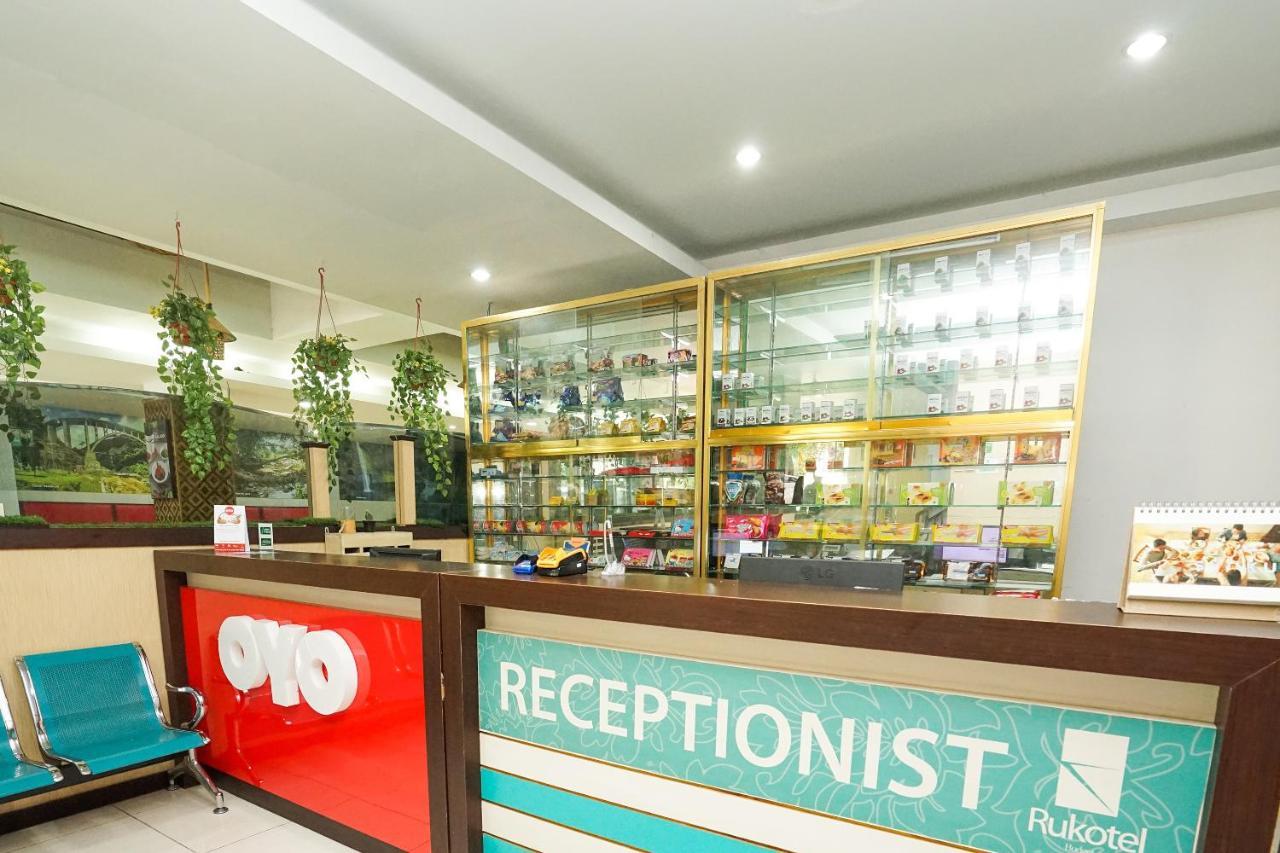 Oyo 277 Rukotel Near Rsu Adi Husada Undaan Kota Surabaya Exterior photo